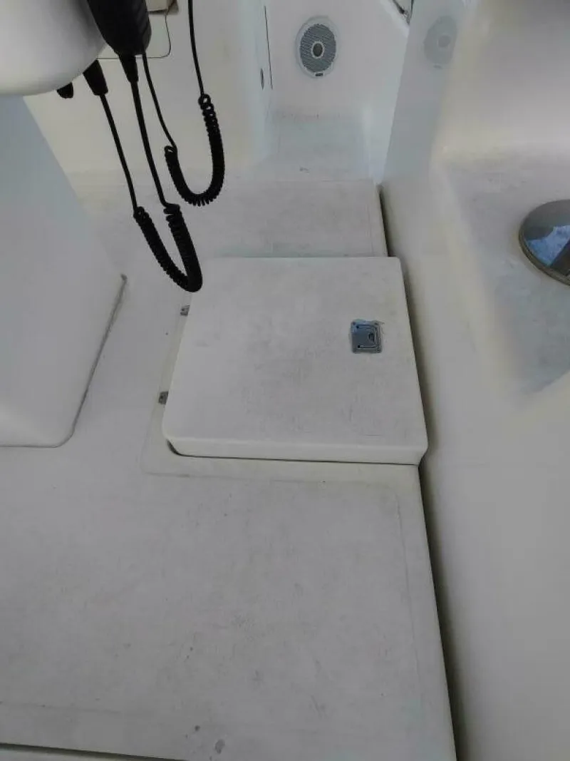 Slide: The Image of Out Island SeaTek 36 Express 2017 - 5018264