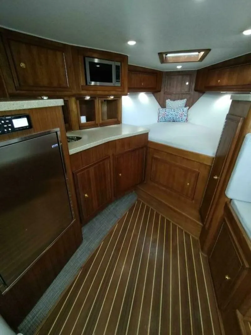 Slide: The Image of Out Island SeaTek 36 Express 2017 - 5018286