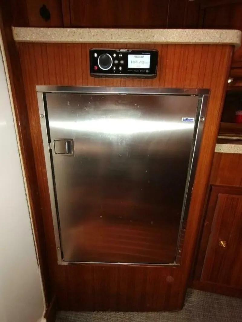 Slide: The Image of Out Island SeaTek 36 Express 2017 - 5018288