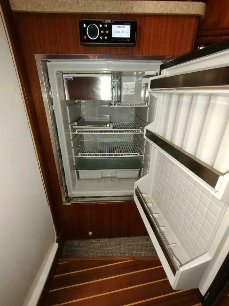 Slide: The Image of Out Island SeaTek 36 Express 2017 - 5018289