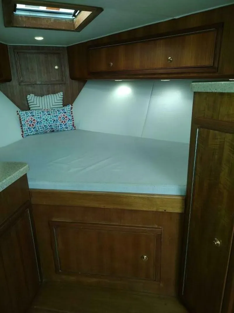 Slide: The Image of Out Island SeaTek 36 Express 2017 - 5018299