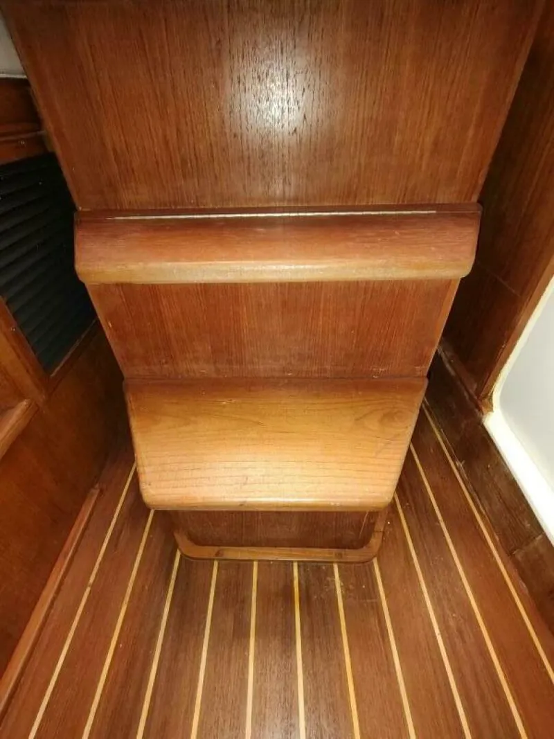 Slide: The Image of Out Island SeaTek 36 Express 2017 - 5018317