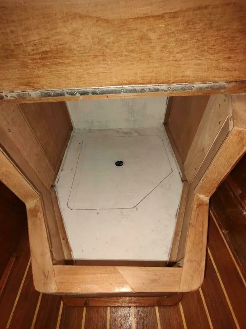 Slide: The Image of Out Island SeaTek 36 Express 2017 - 5018321