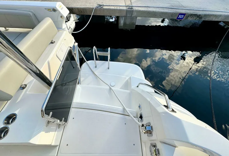 Slide: The Image of Aquila 44 PC 2023 - 4793116