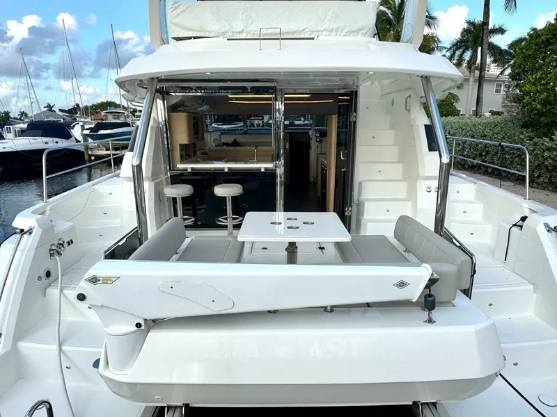 Slide: The Image of Aquila 44 PC 2023 - 4793119