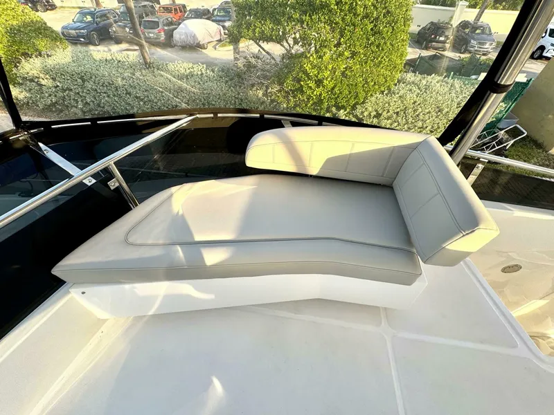 Slide: The Image of Aquila 44 PC 2023 - 4793122