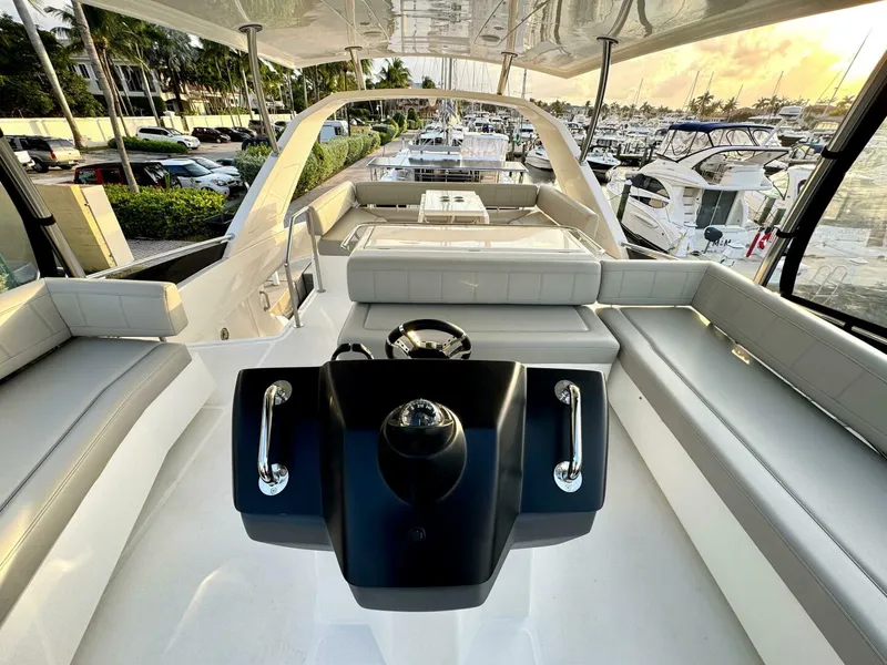 Slide: The Image of Aquila 44 PC 2023 - 4793135