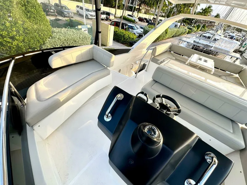 Slide: The Image of Aquila 44 PC 2023 - 4793137