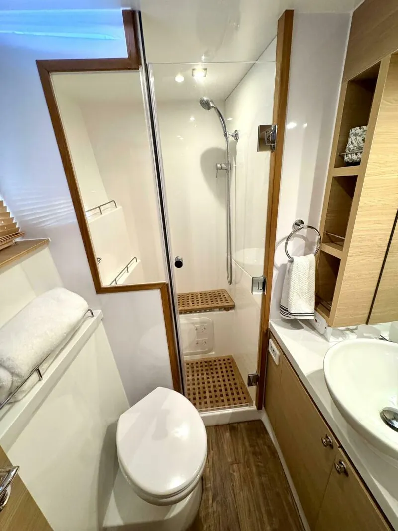 Slide: The Image of Aquila 44 PC 2023 - 4793206