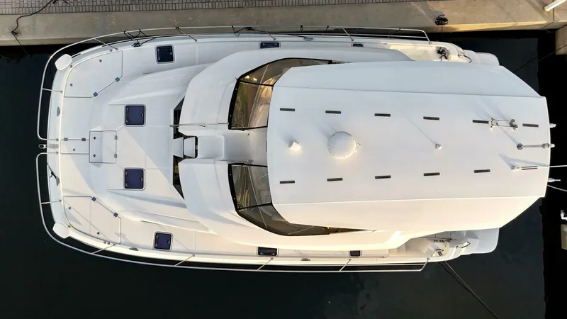 Slide: The Image of Aquila 44 PC 2023 - 4793085