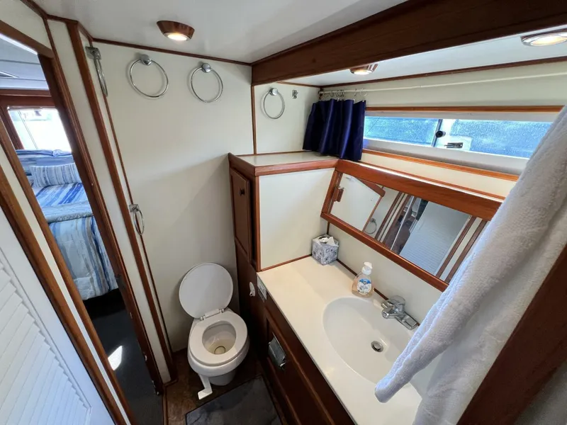 Slide: The Image of Uniflite 53 1983 - 4794235