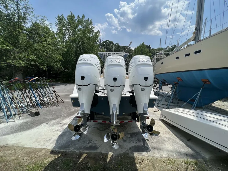 Slide: The Image of Invincible 36 Open Fisherman 2022 - 4794995