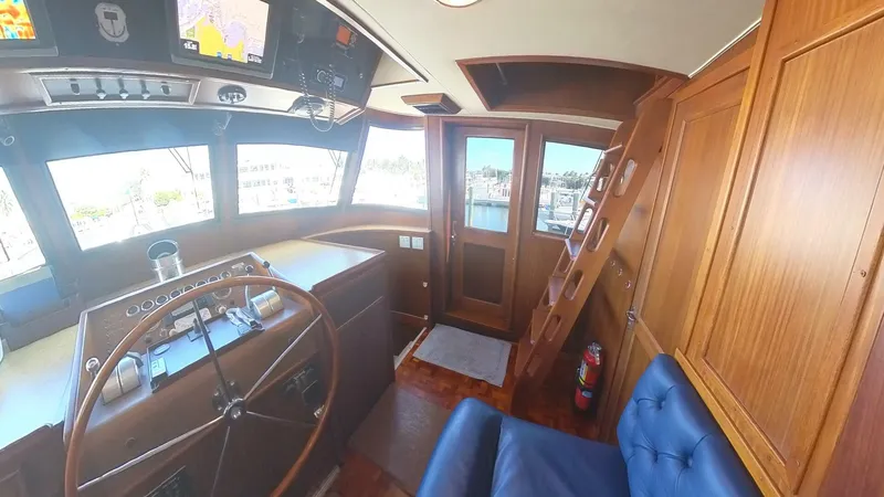 Slide: The Image of Hatteras LRC 1982 - 4926179