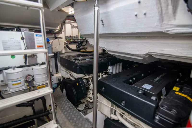 Slide: The Image of Azimut 70 Triple Play - 2019 Azimut S7 Triple Play - 4796244