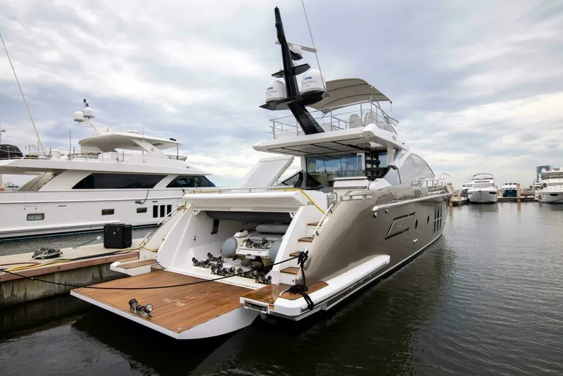 Slide: The Image of Azimut 70 Triple Play - 2019 Azimut S7 Triple PlayAzimut 70 Triple Play - Profile - 7651005