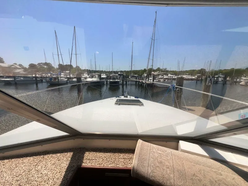 Slide: The Image of Bertram 35 Convertible 1982 - 4796139