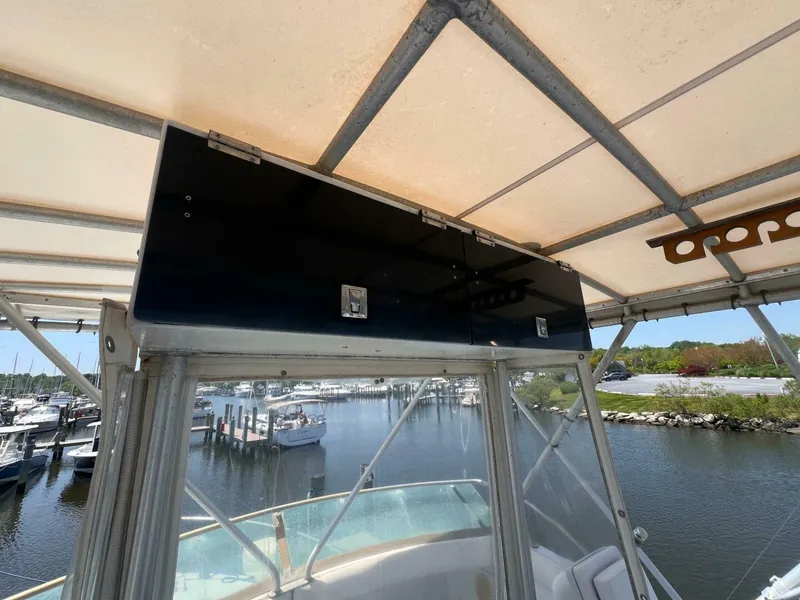 Slide: The Image of Bertram 35 Convertible 1982 - 4796150
