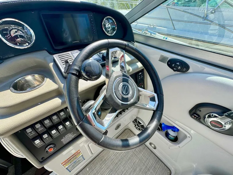 Slide: The Image of Crownline Boats 264CR 2020 - 4796278