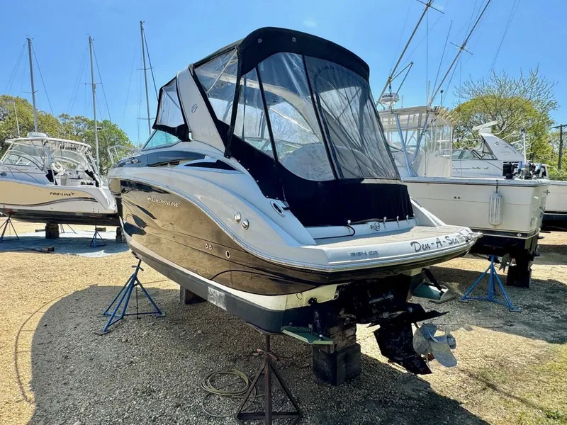 Slide: The Image of Crownline Boats 264CR 2020 - 4796256