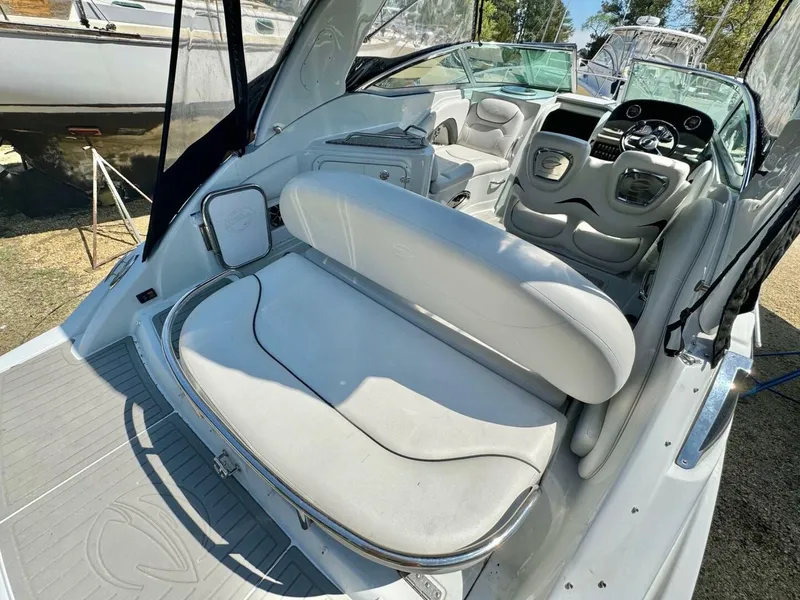 Slide: The Image of Crownline Boats 264CR 2020 - 4796317