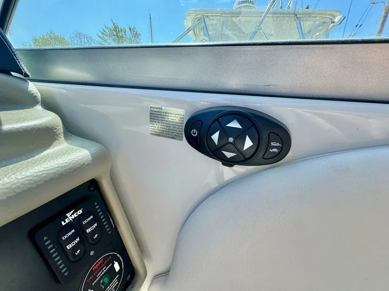 Slide: The Image of Crownline Boats 264CR 2020 - 4796330