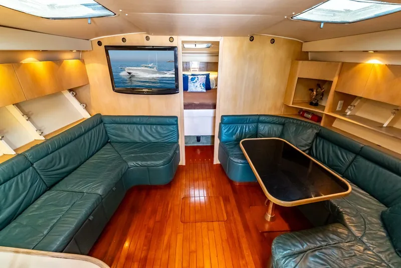 Slide: The Image of Tiara 4300 Open 1992 - 4796861