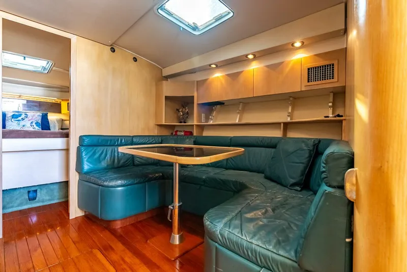 Slide: The Image of Tiara 4300 Open 1992 - 4796863