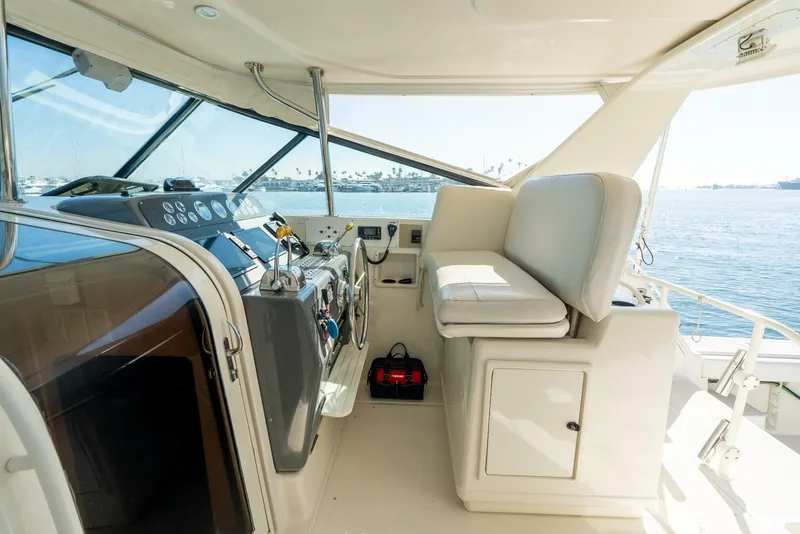 Slide: The Image of Tiara 4300 Open 1992 - 4796868