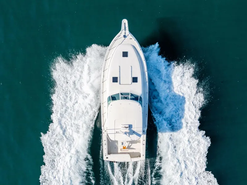 Slide: The Image of Tiara 4300 Open 1992 - 4796895