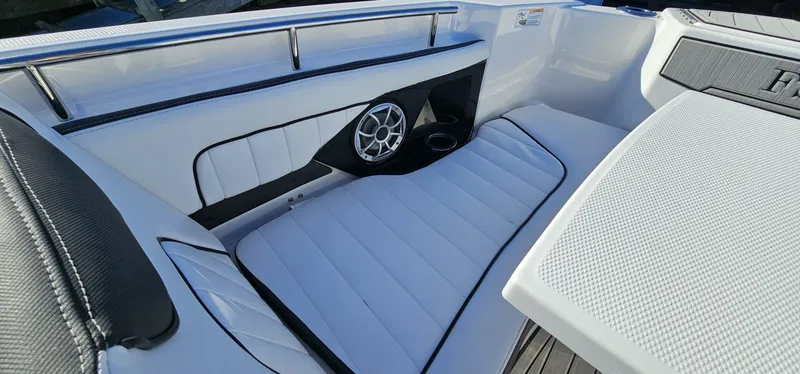 Slide: The Image of Yamaha FSH Sport E 2023 - 4797397