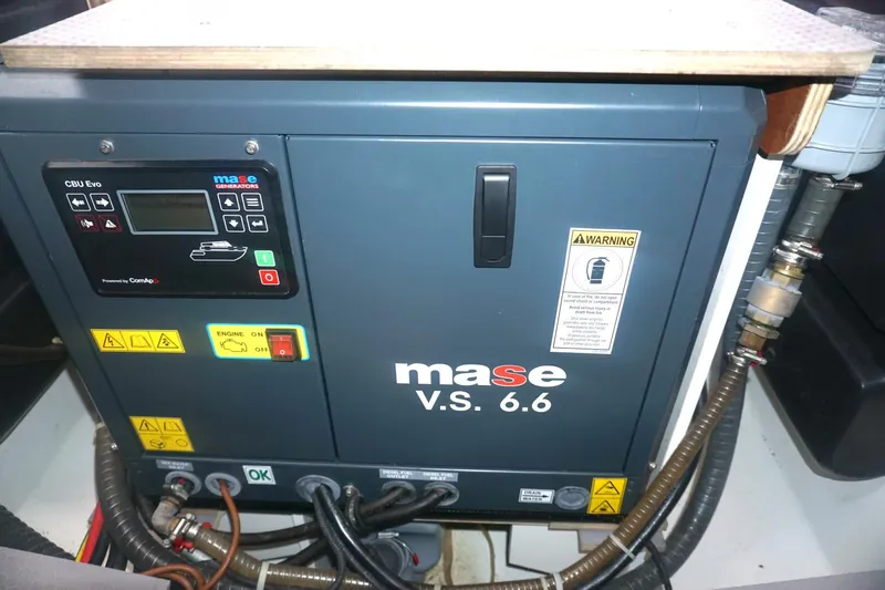 Slide: The Image of 2022 Beneteau Grand Turismo 41 War Downs Eagle Generator - 4798718