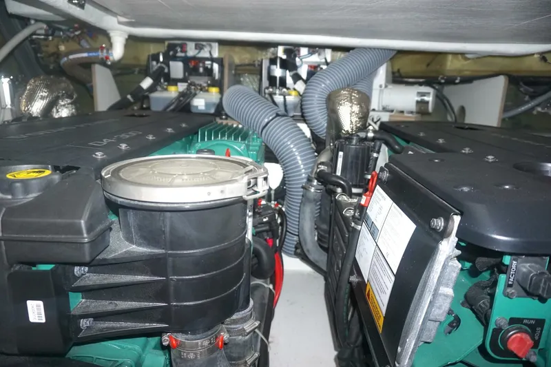 Slide: The Image of 2022 Beneteau Grand Turismo 41 War Downs Eagle View Between Engines - 4798721