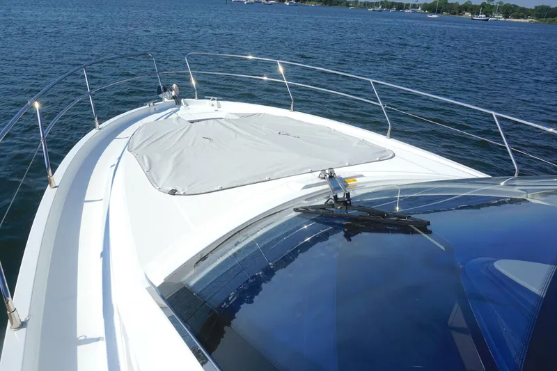 Slide: The Image of 2022 Beneteau Grand Turismo 41 War Downs Eagle Bow - 4798723