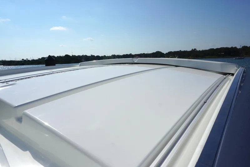 Slide: The Image of 2022 Beneteau Grand Turismo 41 War Downs Eagle Hardtop - 4798724