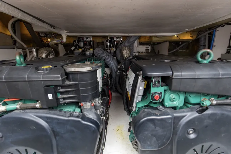 Slide: The Image of 2022 Beneteau 41 Grand Turismo War Downs Eagle Mechanical (4) - 6050219