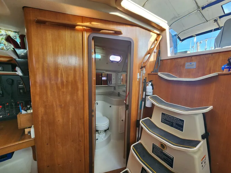 Slide: The Image of Catalina 387 2007 - 4798749