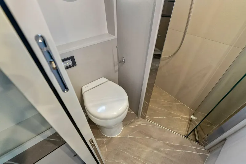 Slide: The Image of 2026 Absolute 70 Navetta - Head - 5948089