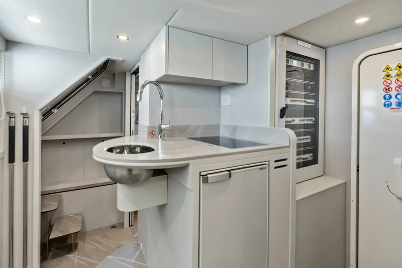 Slide: The Image of 2026 Absolute 70 Navetta - 5948092