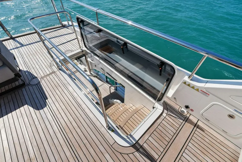 Slide: The Image of 2026 Absolute 70 Navetta - 5948134