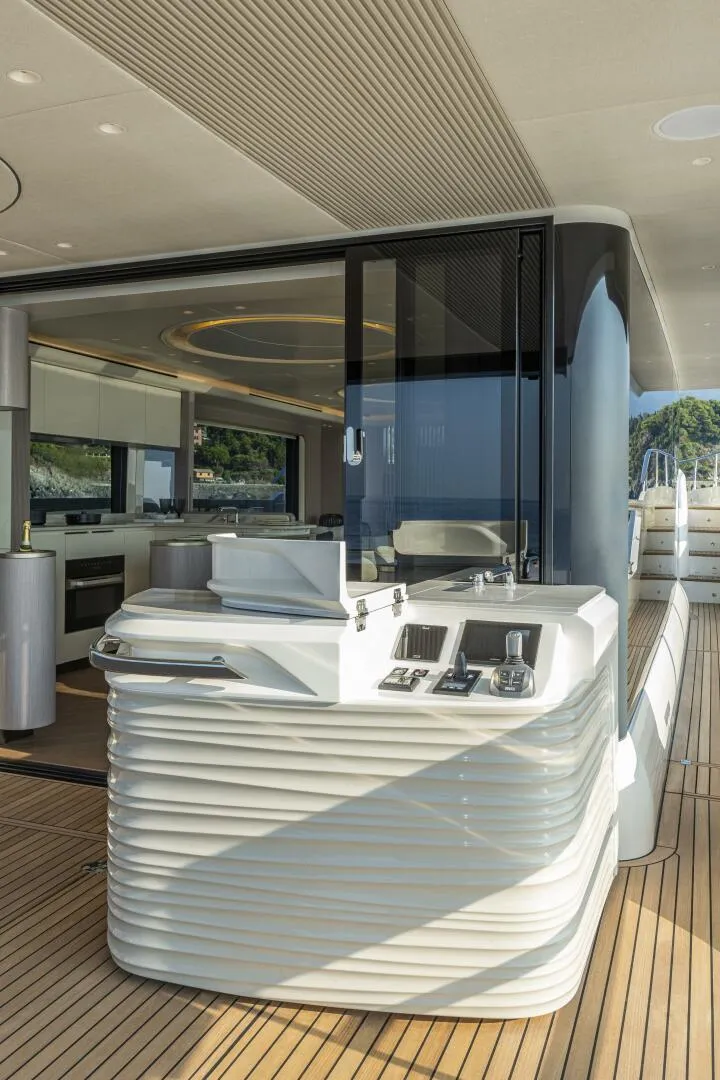 Slide: The Image of 2026 70 Absolute Navetta - - 4907953