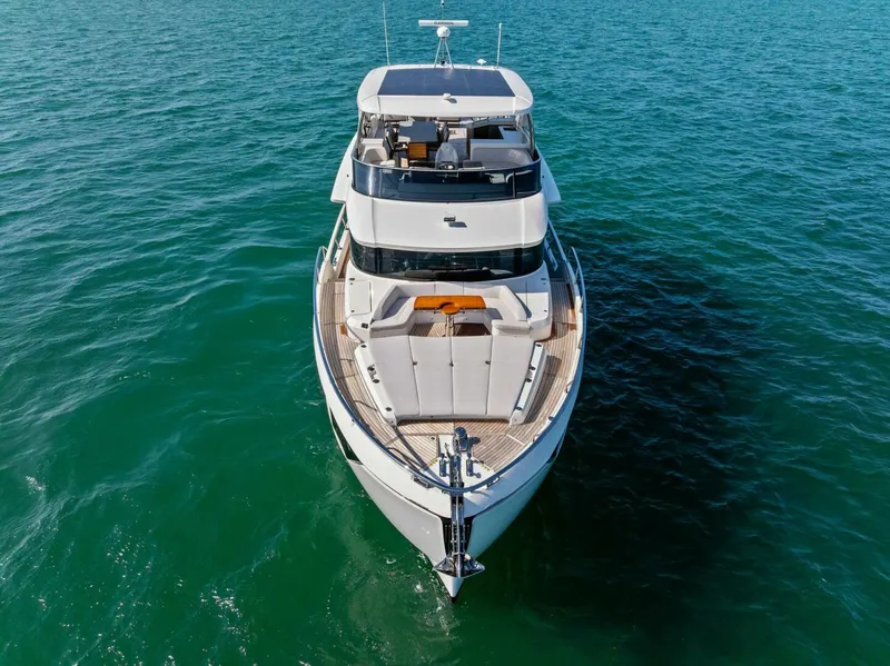 Slide: The Image of 2026 Absolute 70 Navetta - Profile  - 5948066