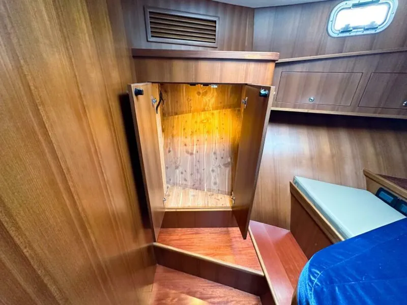 Slide: The Image of Bracewell 41 2025 - 4799503