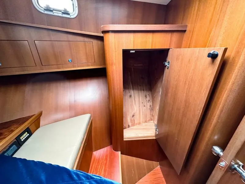 Slide: The Image of Bracewell 41 2025 - 4799501