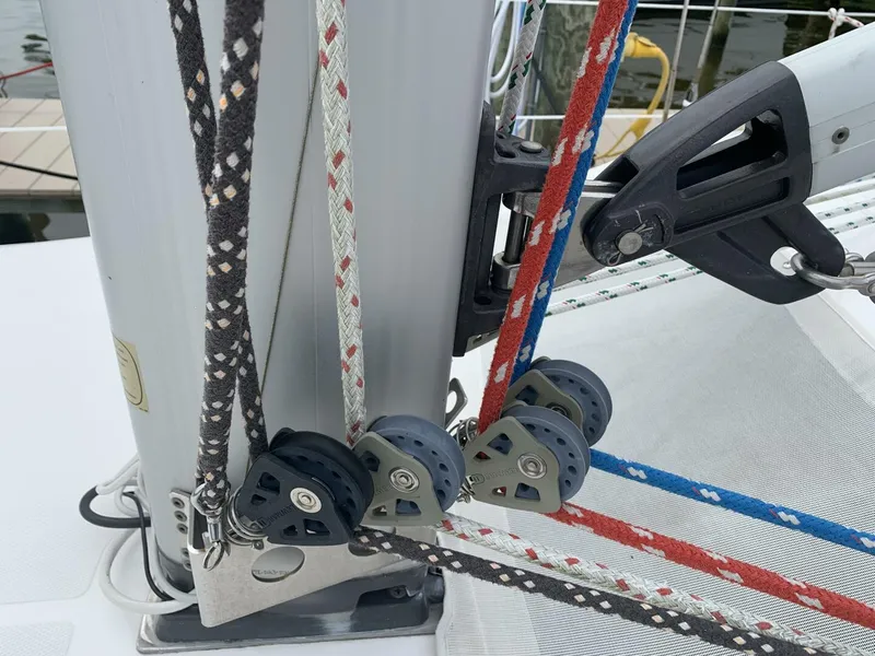 Slide: The Image of Hunter 45 Deck Salon 2009 - 4800167