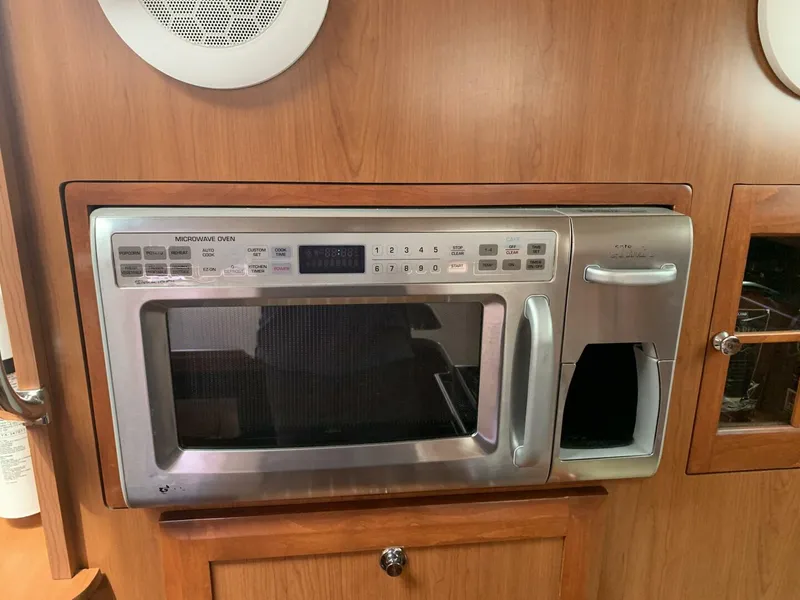 Slide: The Image of Hunter 45 Deck Salon 2009 - 4800214