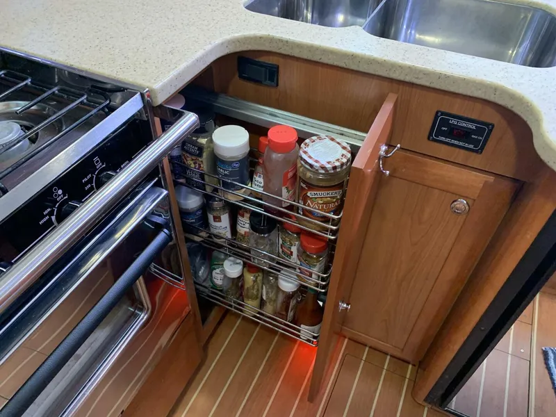 Slide: The Image of Hunter 45 Deck Salon 2009 - 4800232