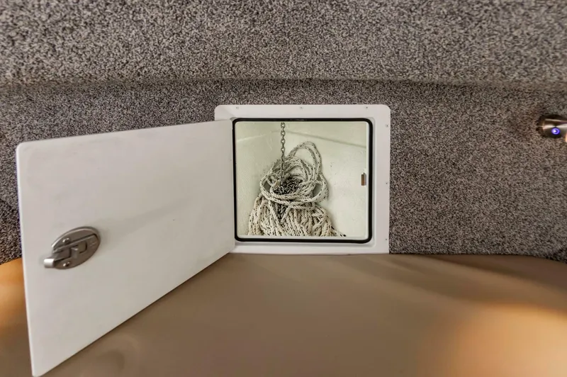 Slide: The Image of Custom Chesapeake Bay Built Custom 33' 2024 - 4800825