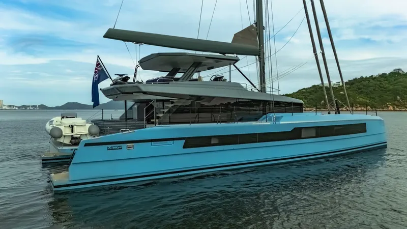 Slide: The Image of MC75 Exterior - 4858780