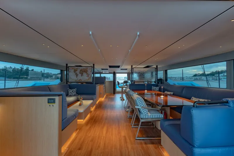 Slide: The Image of MC75 Interior - 4860169