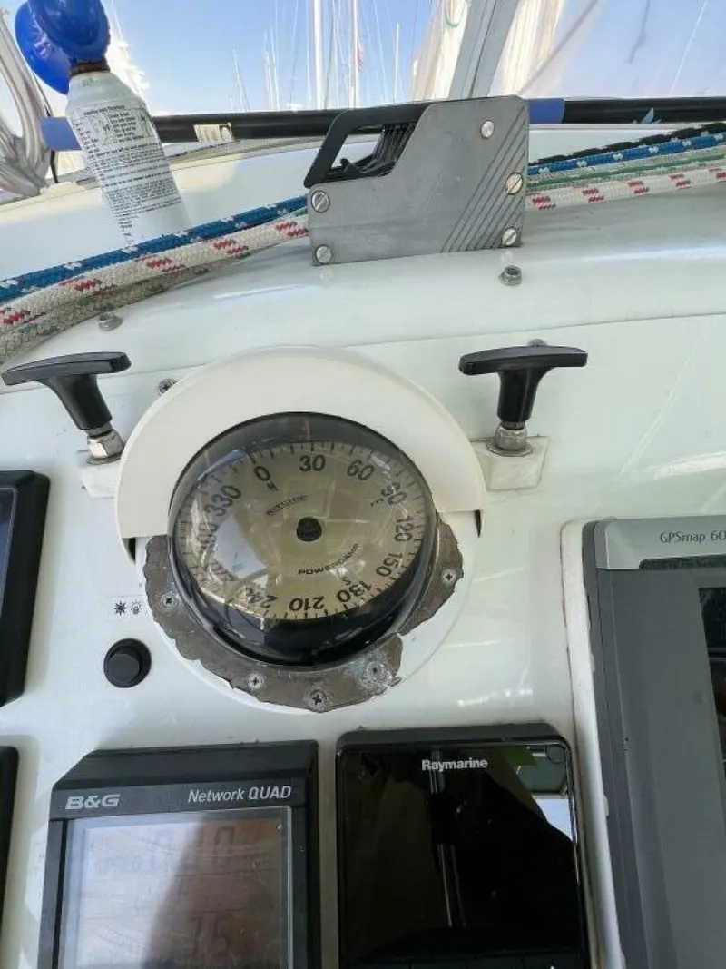 Slide: The Image of Manta 40 1997 - 5076270